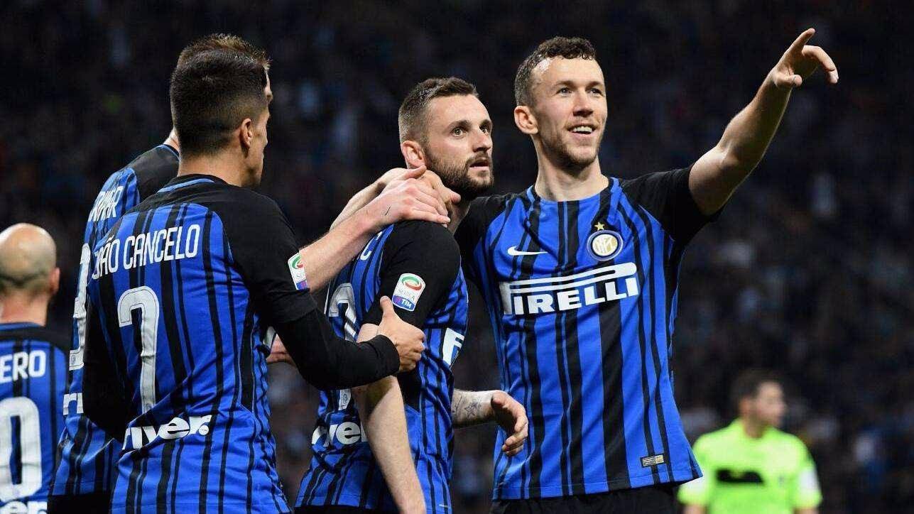 [NBA]雷霆快速反击 以赛亚·乔飞身暴扣