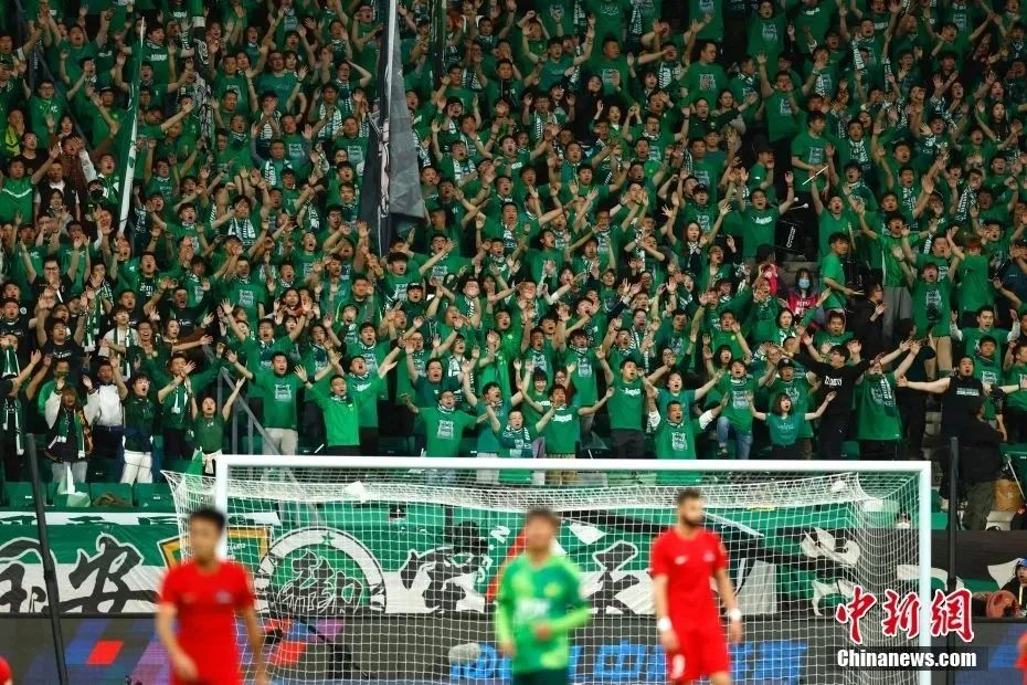 [NBA]阿夫迪亚突破高抛 罗威旱地拔葱空接暴扣