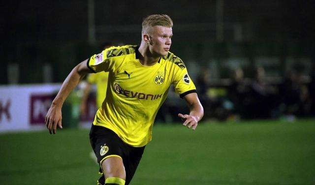 米兰体育报道：尤文计划租借马特塔，欧冠资格触发强制买断